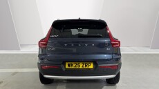 Volvo XC40 2.0 B4P Ultra Bright 5dr Auto Petrol Estate